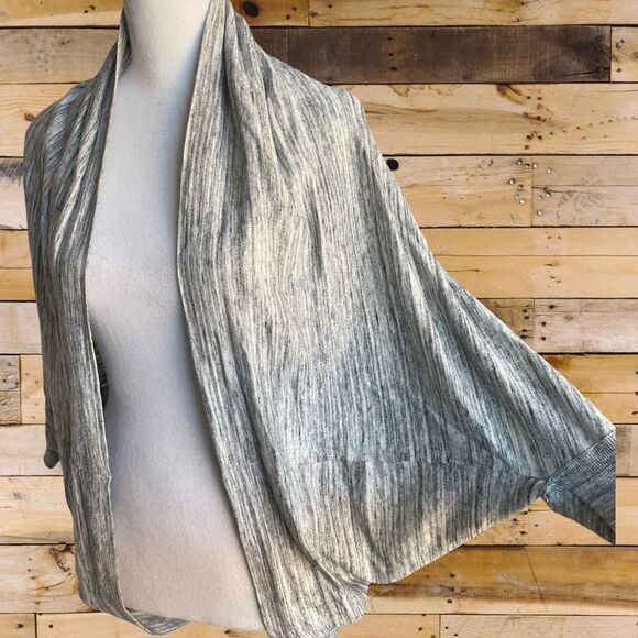 GAP heather gray, lightweight open cardigan w/ batwing sleeves - Picture 2 of 6